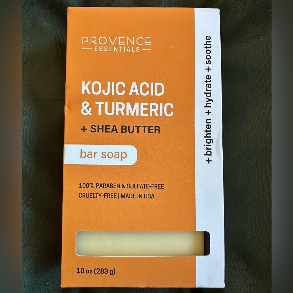 Kojic Acid & Tumeric Bar Soap 10 oz - with Shea Butter